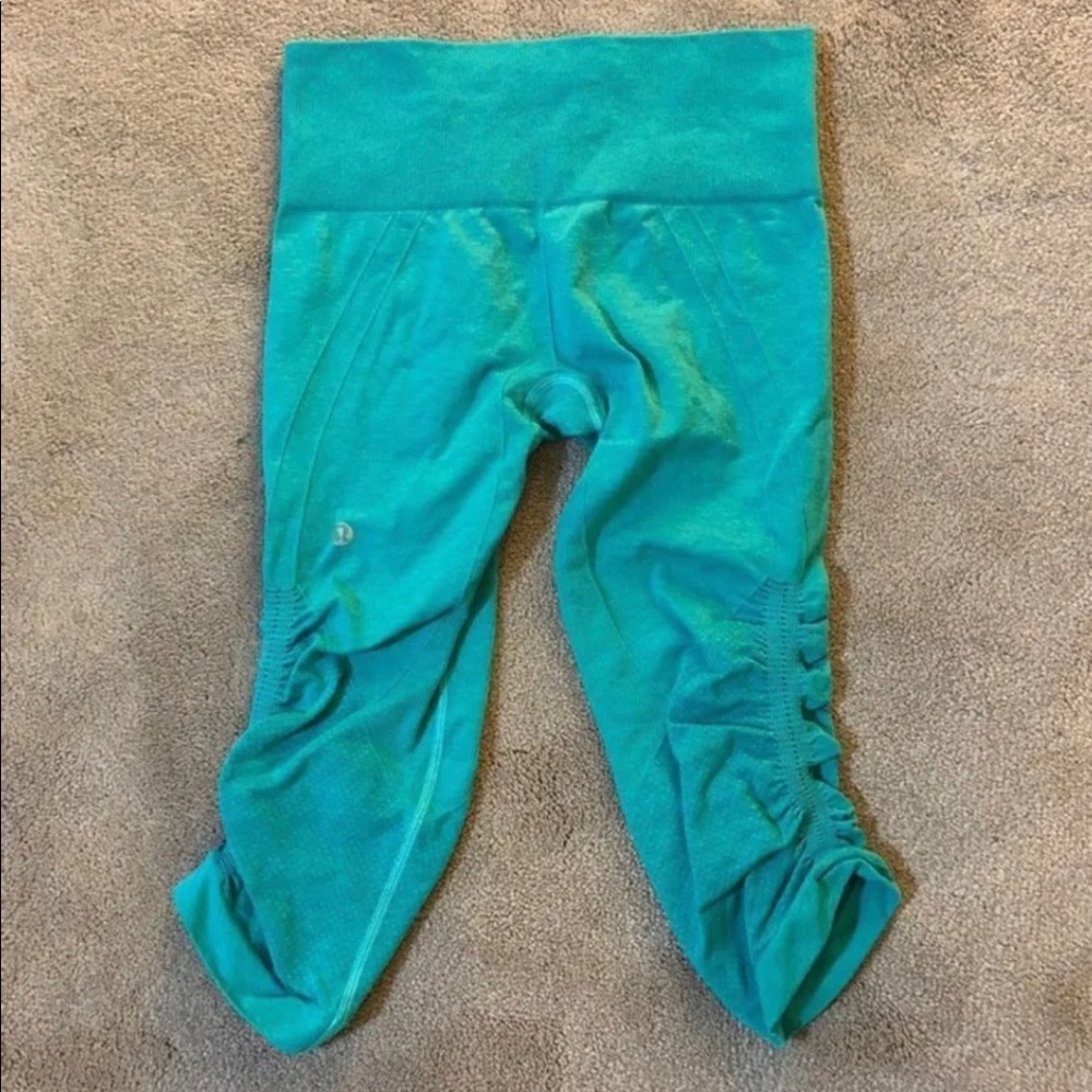 LULULEMON SPANDEX PANTS